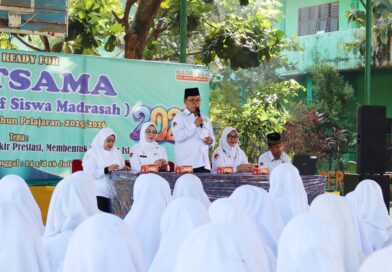 Kakan Kemenag Asahan Berikan Materi Moderasi Beragama pada MATSAMA MAN Asahan