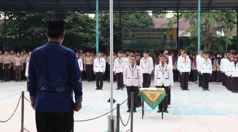 Kakan Kemenag Asahan Lantik Pengurus OSIM MAN Asahan Masa Bakti 2026/2027