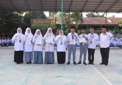 Kepala MAN Asahan Berikan Apresiasi kepada Murid Berprestasi di Bidang Akademik dan Olahraga